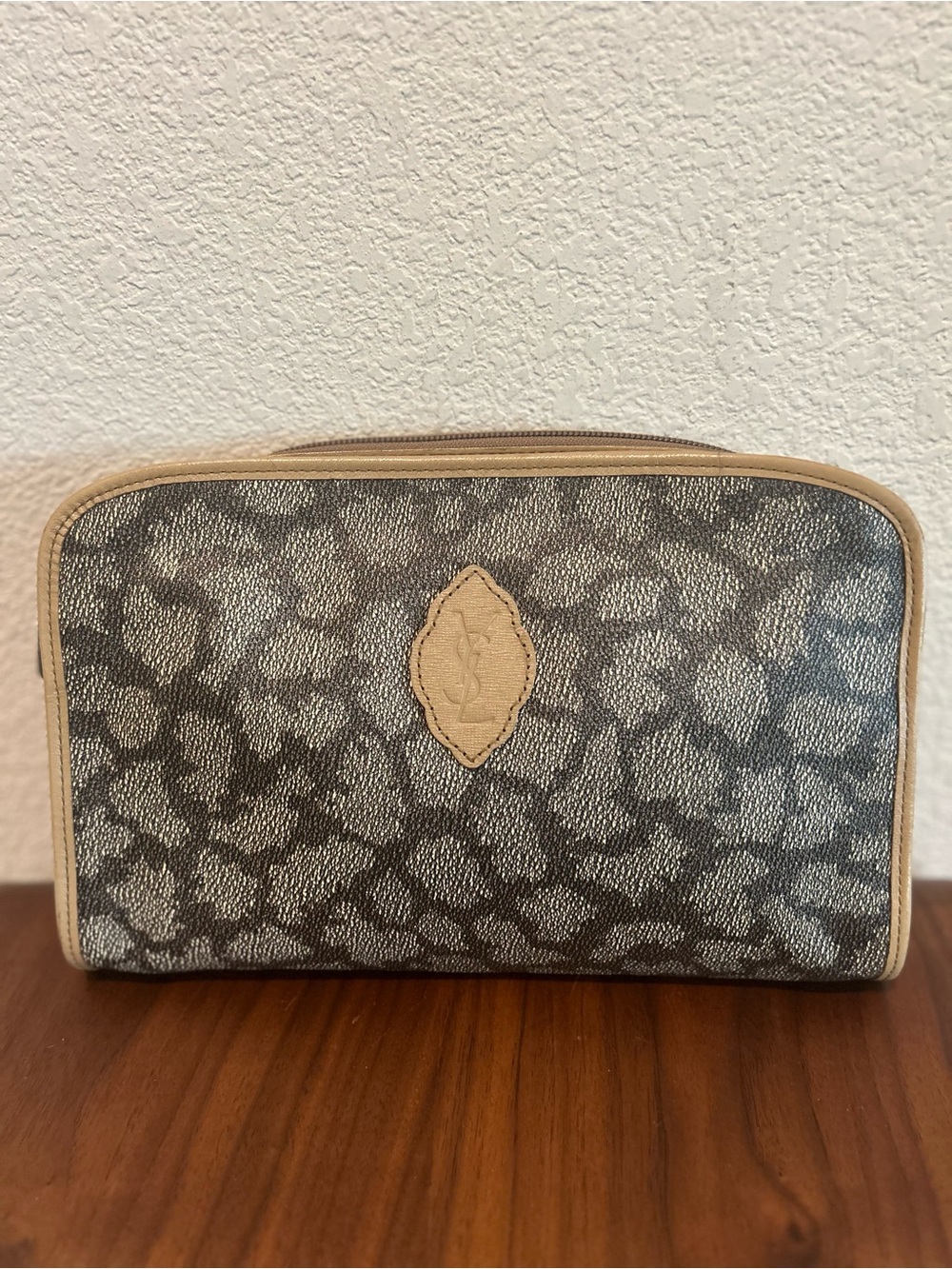 Yves Saint Laurent Gray Giraffe Print Clutch Pouch with Beige Trim